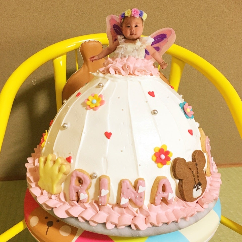 娘1歳のお誕生日ケーキ❤ 妖精さんのドレスケーキ